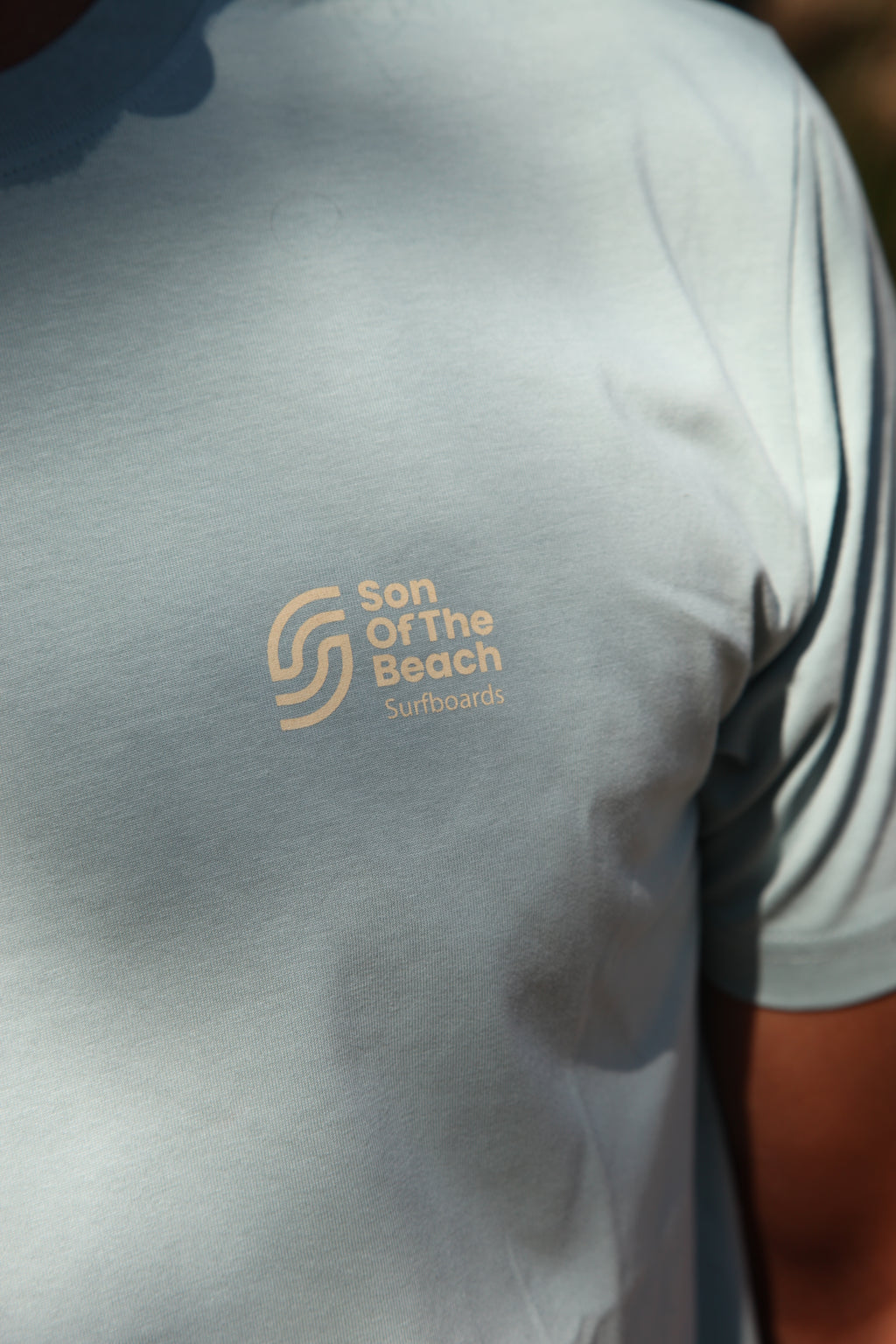 T-shirt Locals First