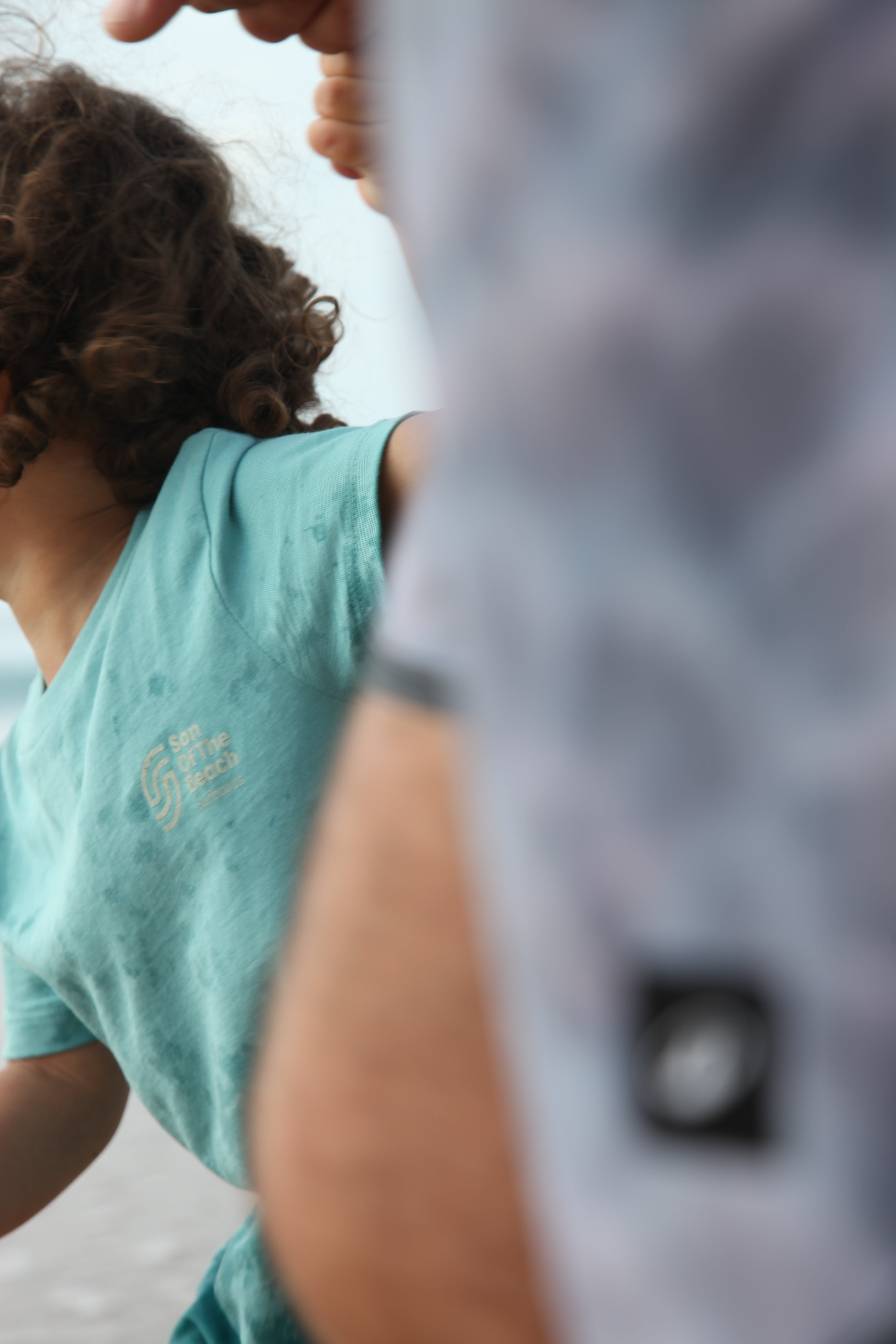T-shirt Kids "Locals first"