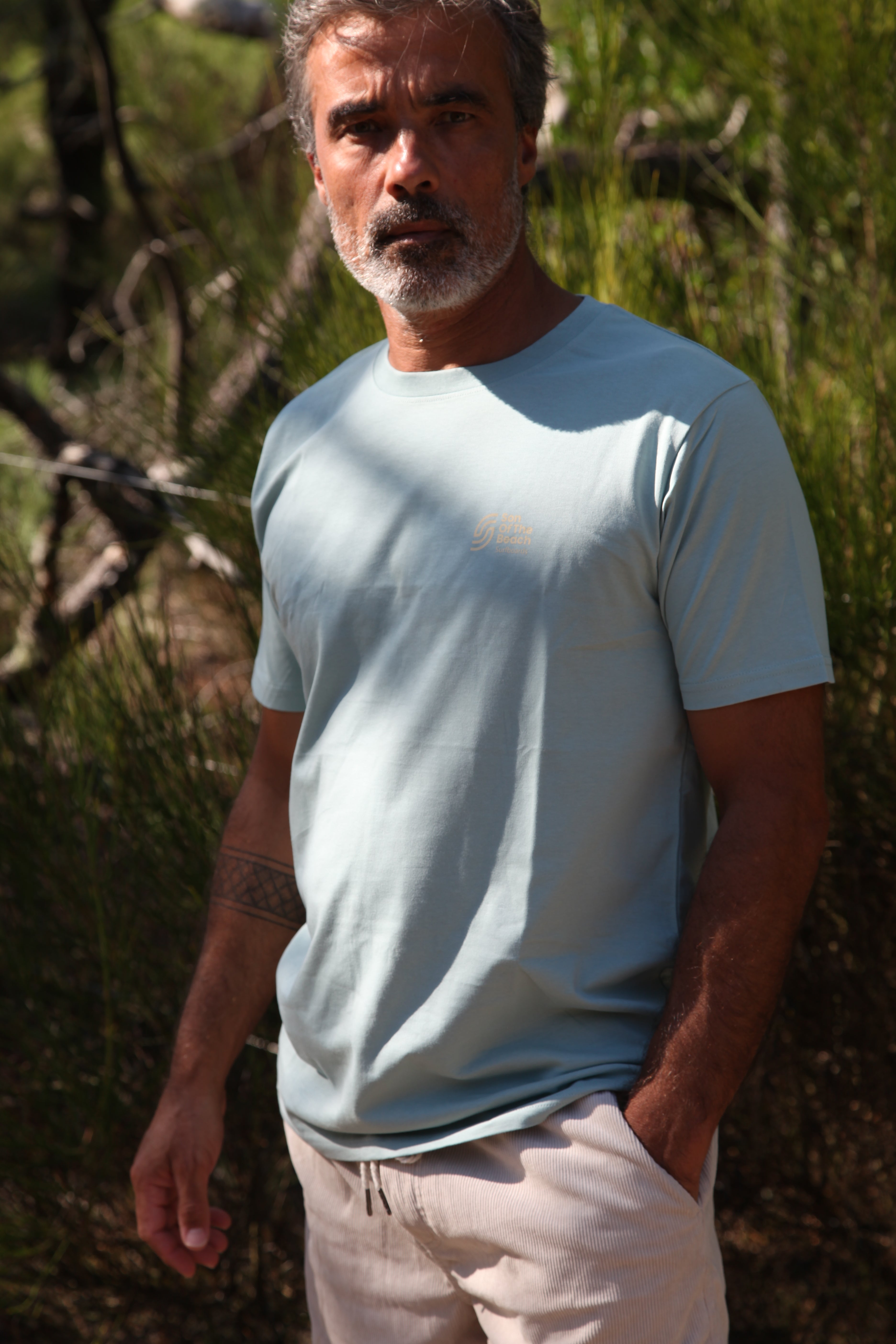 T-shirt Locals First