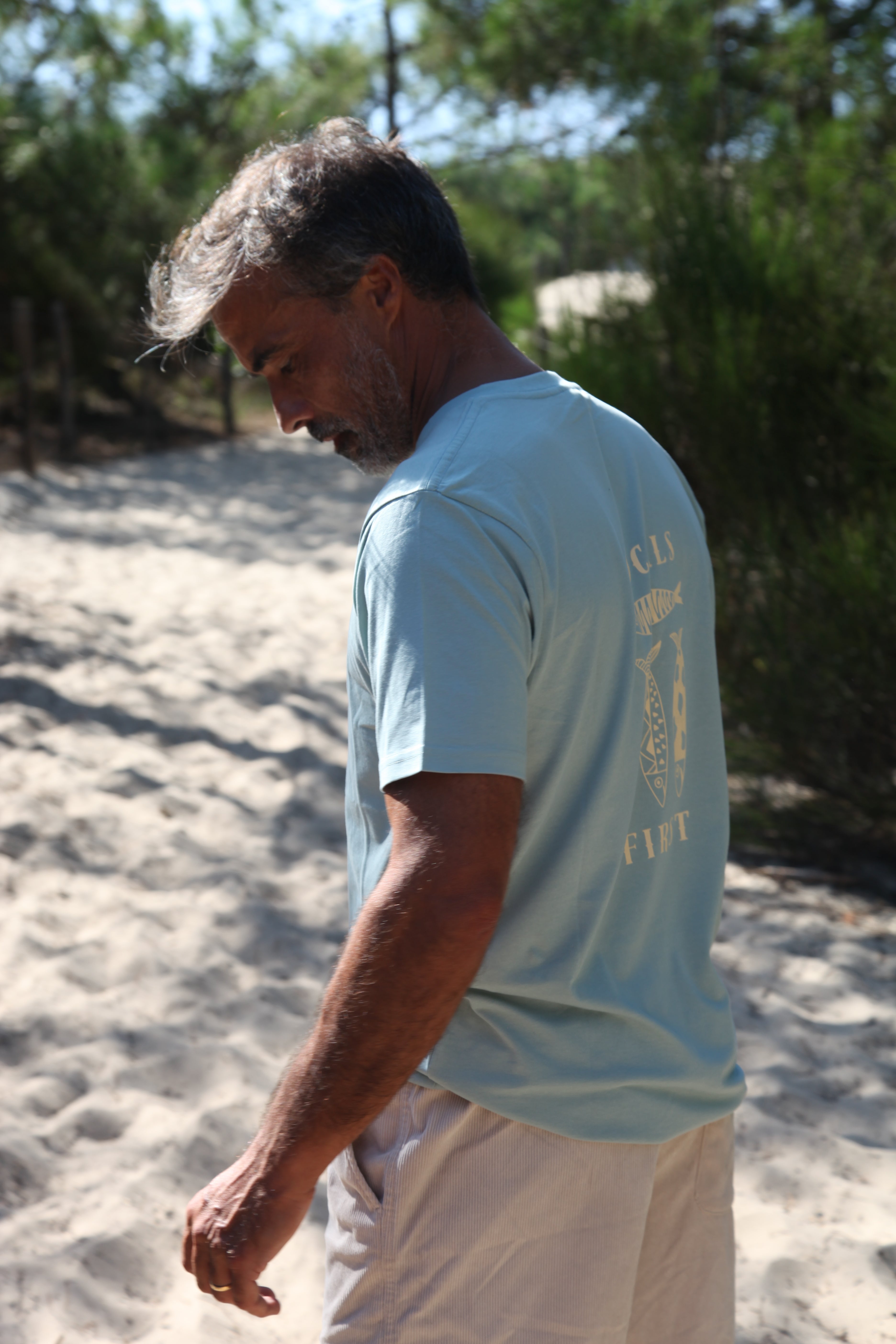 T-shirt Locals First